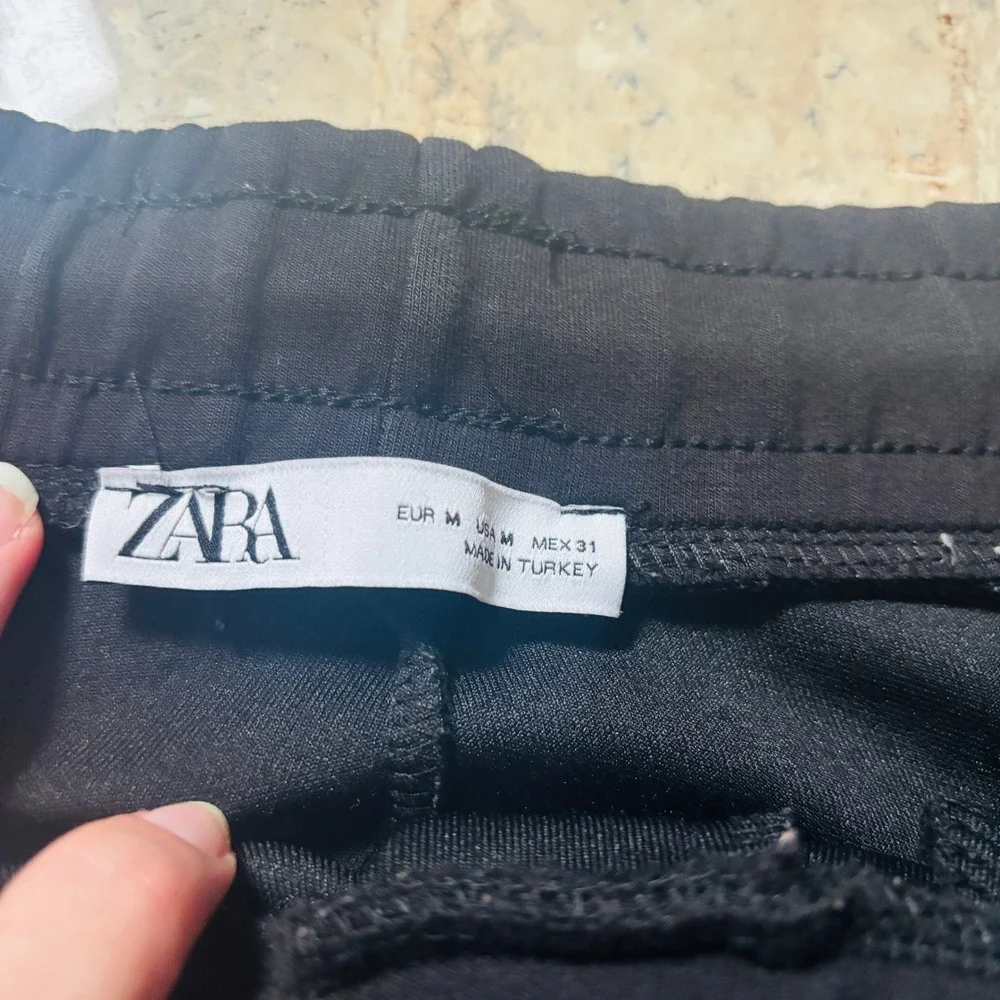 Zara man black